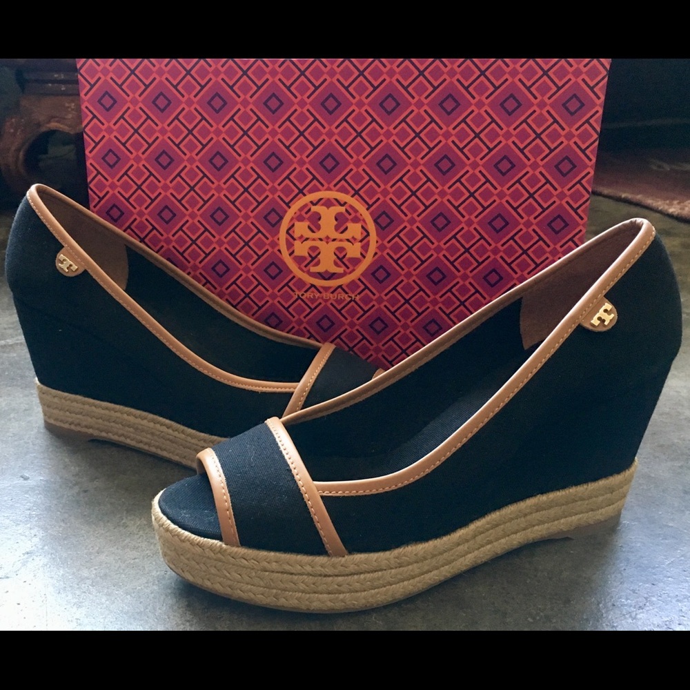 New Tory Burch Black/Royal Tan Majorca Wedges 9.5